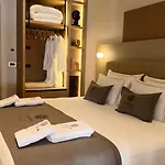 Terra Boutique Отель Тирана