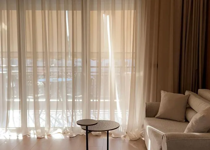 فندق Terra Boutique 4*