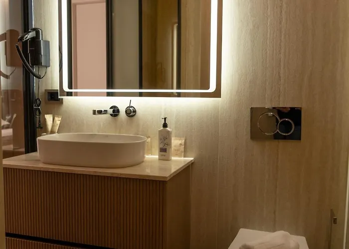 Terra Boutique 4* Tiran