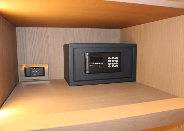 ホテル Terra Boutique ティラナ