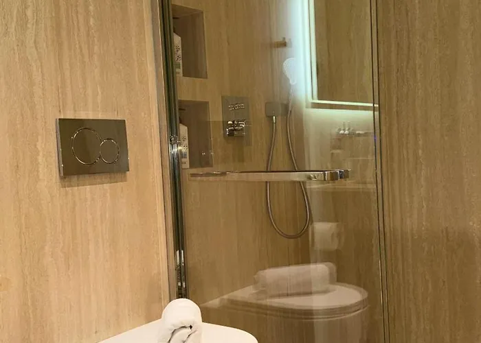 מלון Terra Boutique 4*