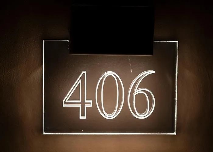 מלון Terra Boutique 4*